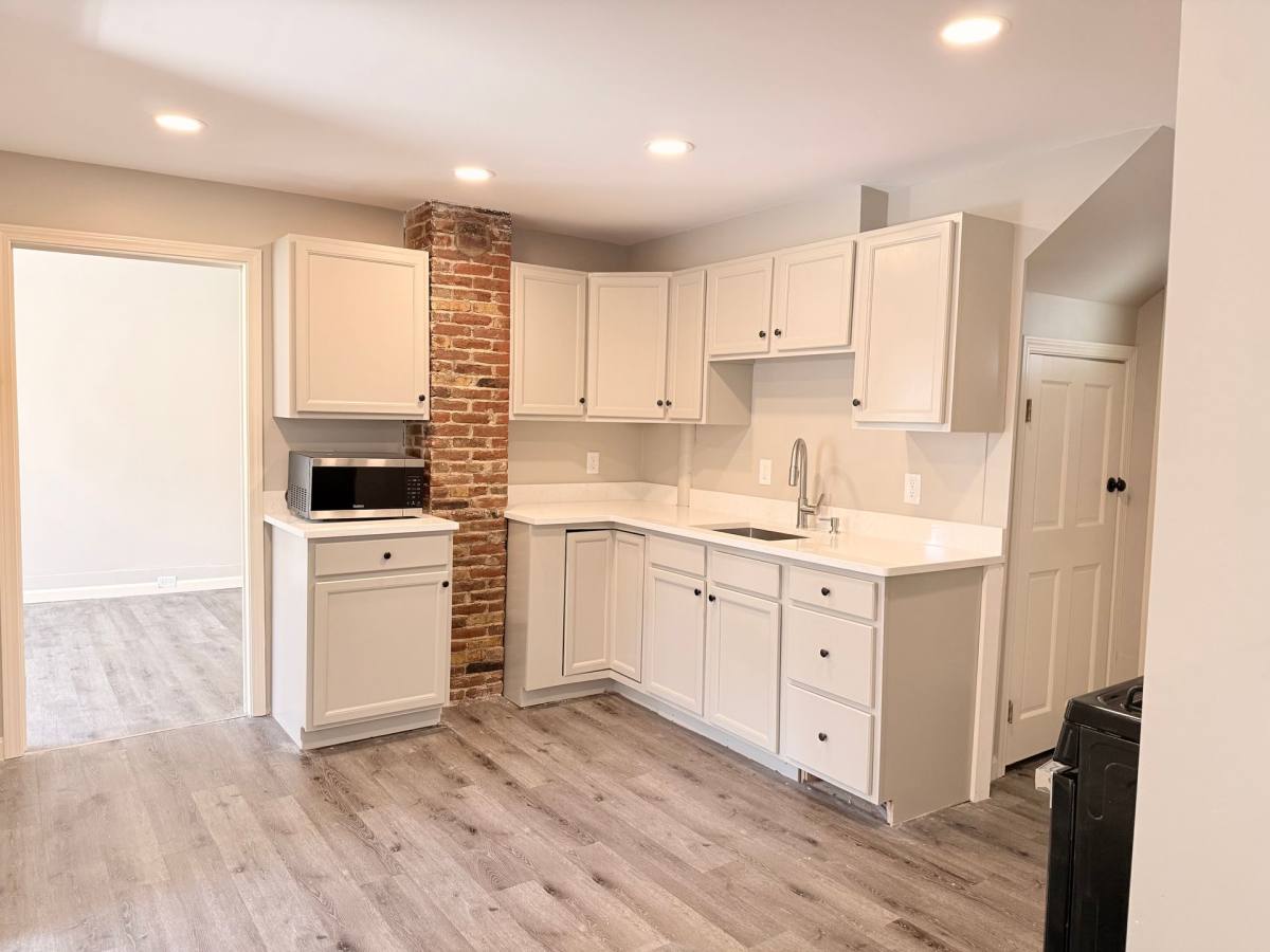 Apartment for rent at 31, 63, 77-79 Christian St, White River Junction, VT 05001