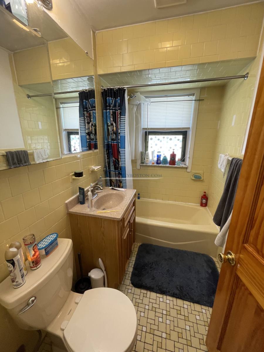 House for rent at 46 Adamson St #1, Allston, MA 02134