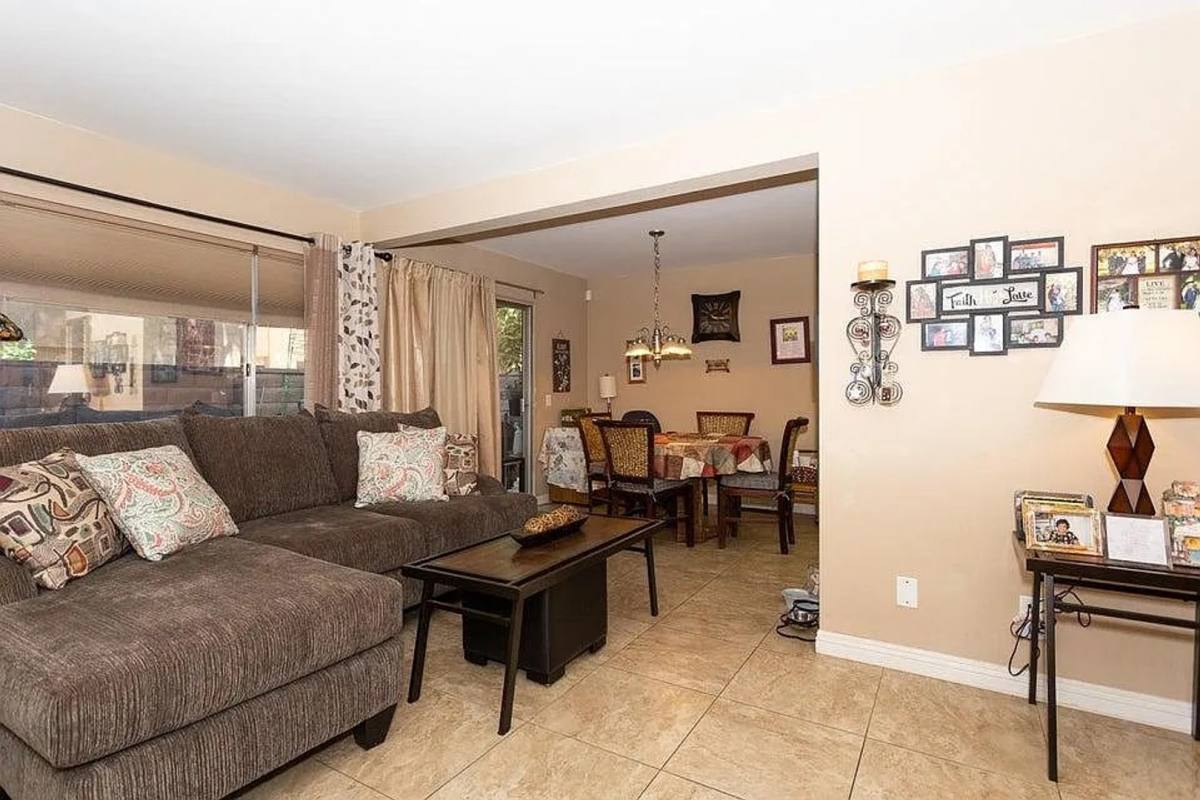 Condo for rent at 42935 15th St W, Lancaster, CA 93534
