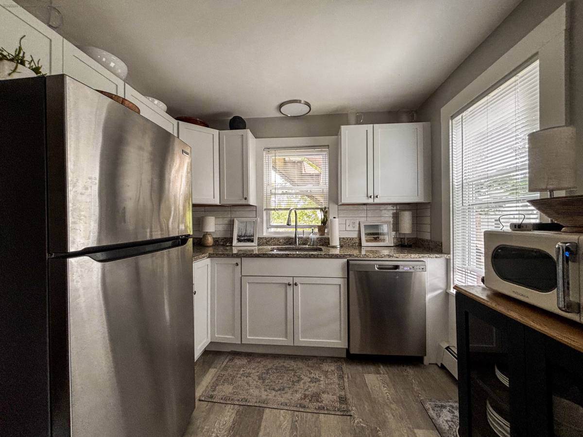 Apartment for rent at 47 Laurel St #1, East Weymouth, MA 02189