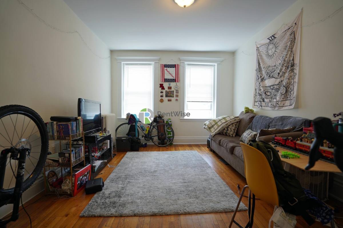 Apartment for rent at 1298 Commonwealth Ave #38, Allston, MA 02134