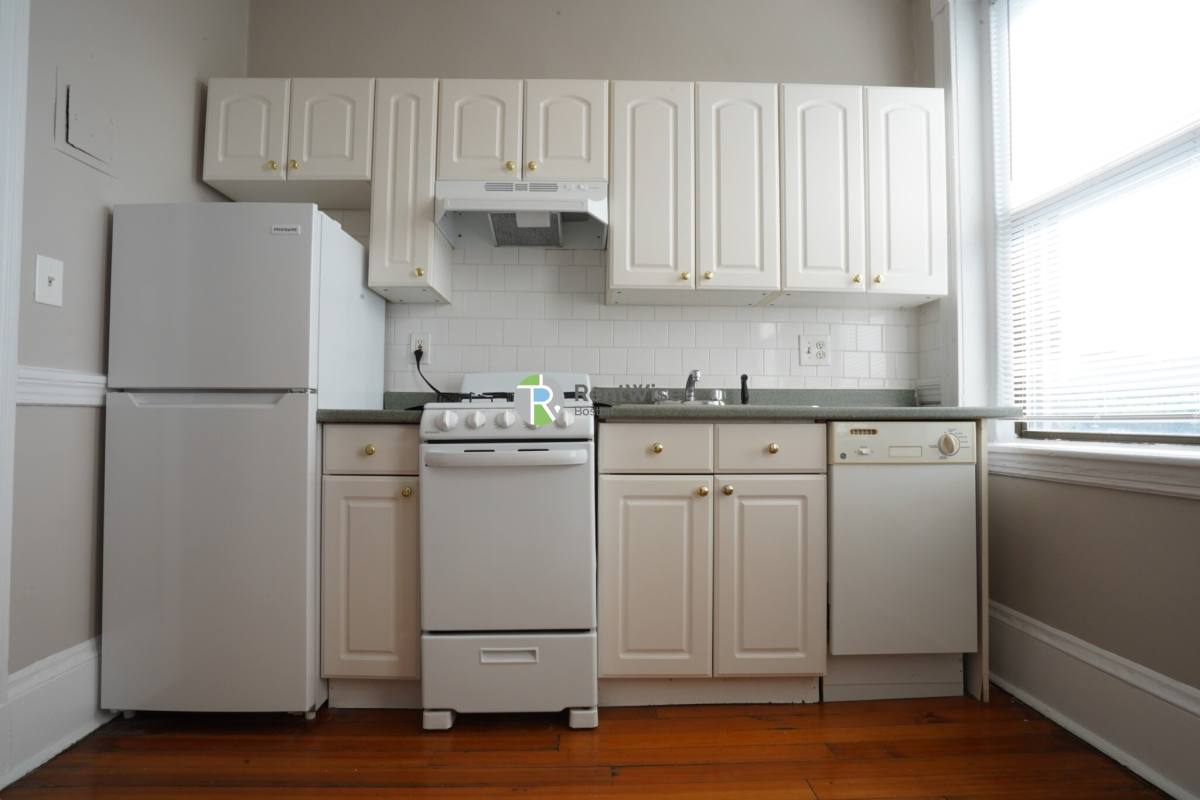Apartment for rent at 56 Gardner #15, Allston, MA 02134