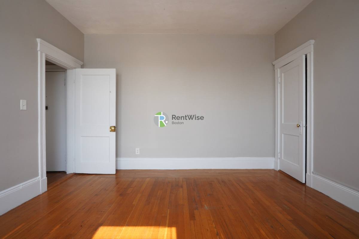 Apartment for rent at 56 Gardner #15, Allston, MA 02134