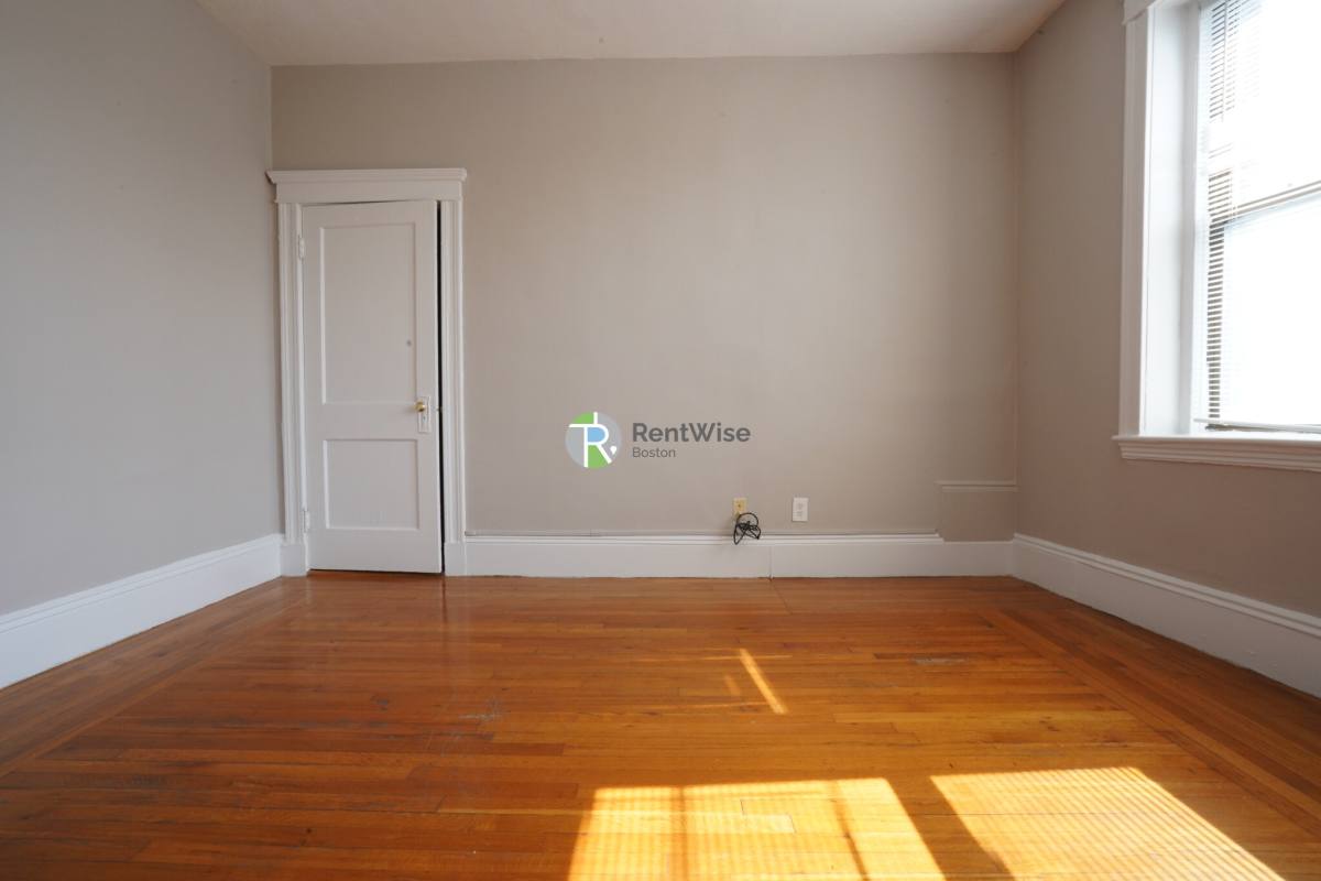 Apartment for rent at 56 Gardner #15, Allston, MA 02134