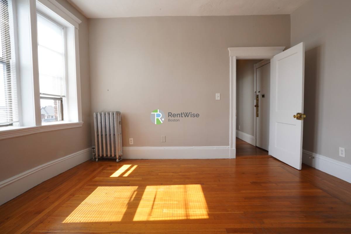 Apartment for rent at 56 Gardner #15, Allston, MA 02134