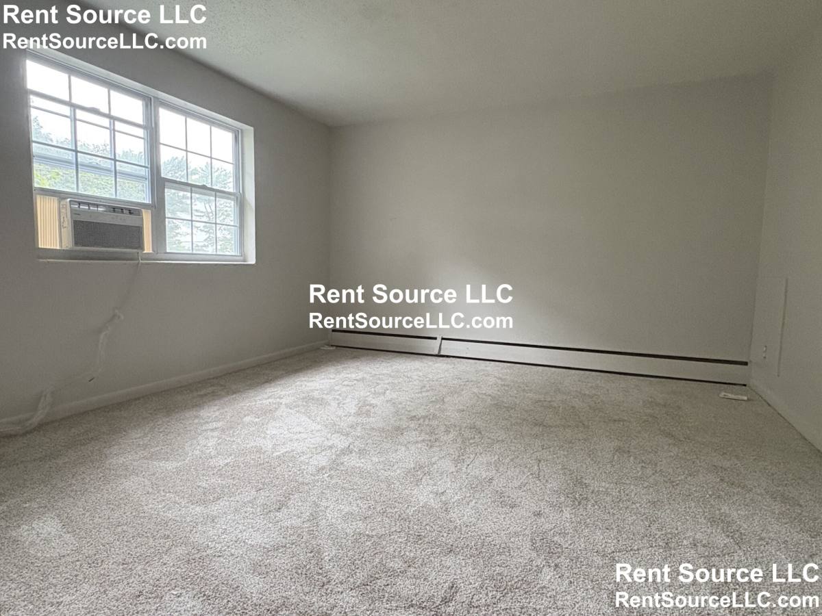 Apartment for rent at 29-2 Arlington Rd #6, Woburn, MA 01801