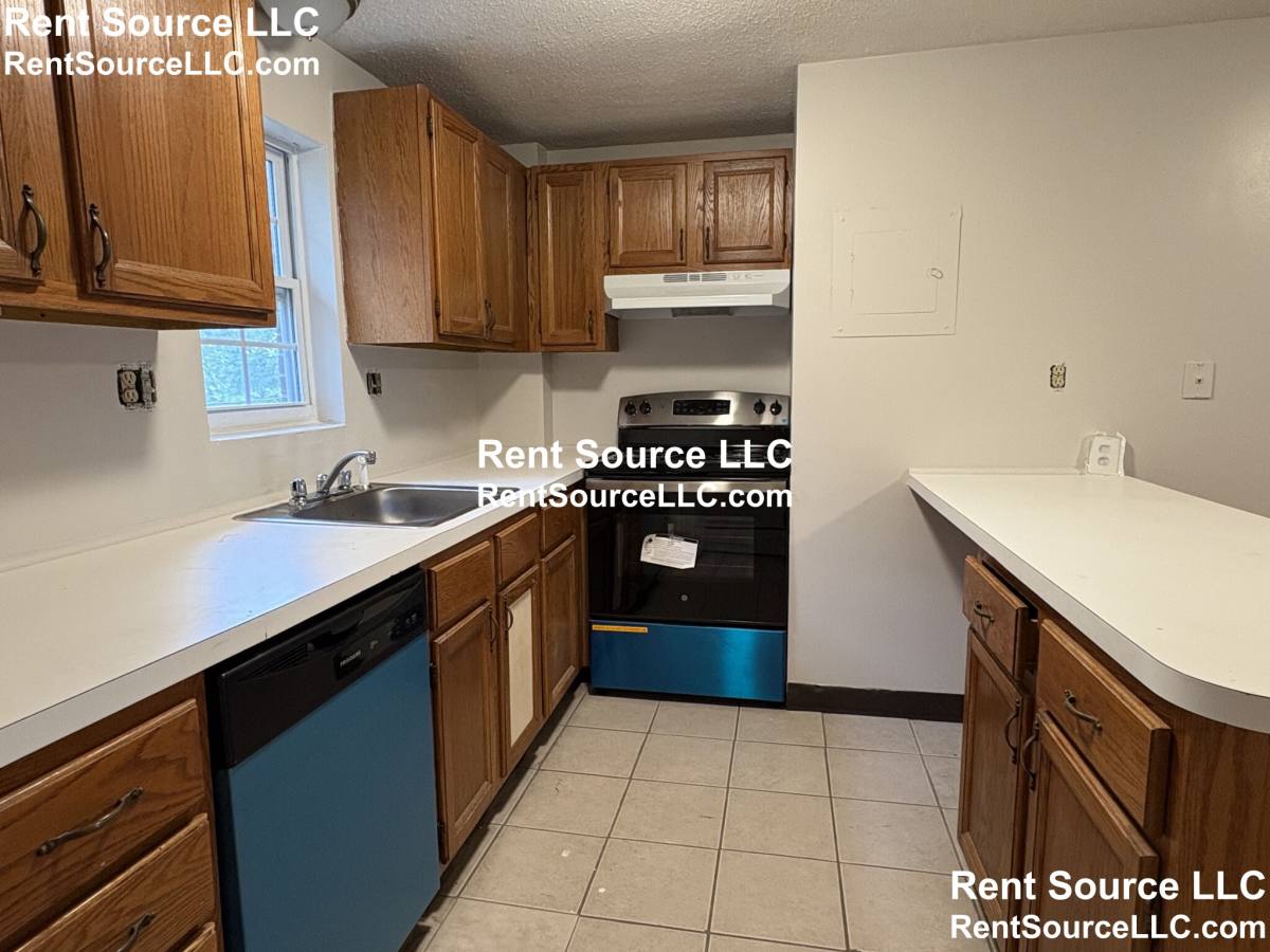 Apartment for rent at 29-2 Arlington Rd #6, Woburn, MA 01801