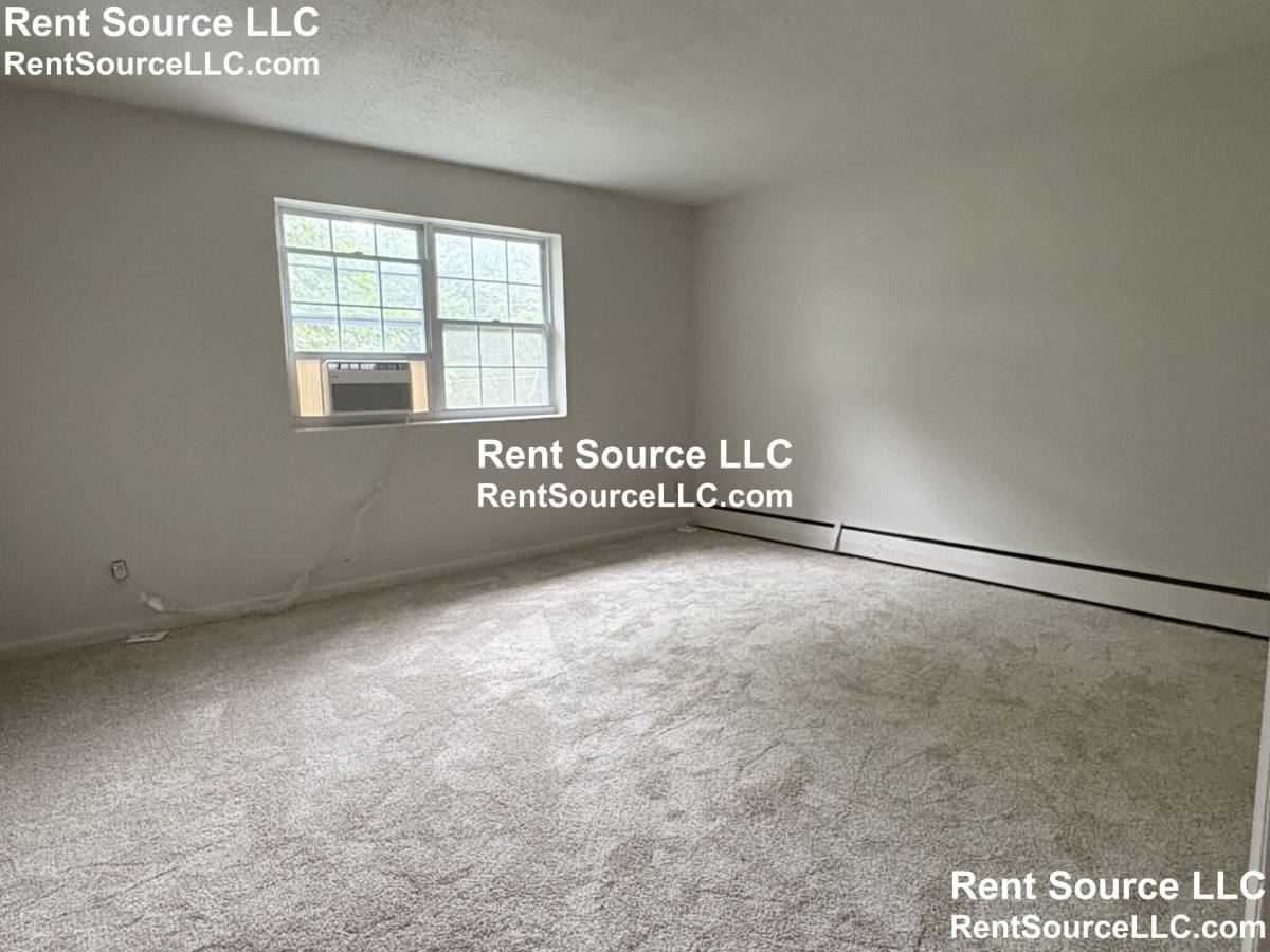 Apartment for rent at 29-2 Arlington Rd #6, Woburn, MA 01801