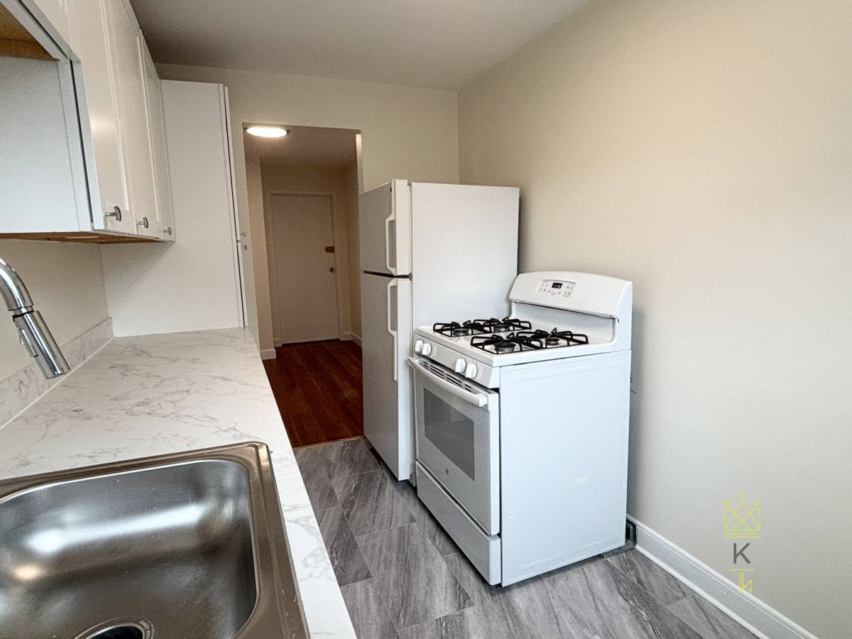 Apartment for rent at 49 Broadway #9, Arlington, MA 02474