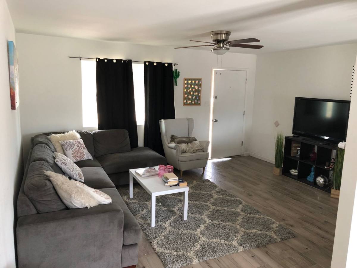 House for rent at 15 E Alameda Dr, Tempe, AZ 85282