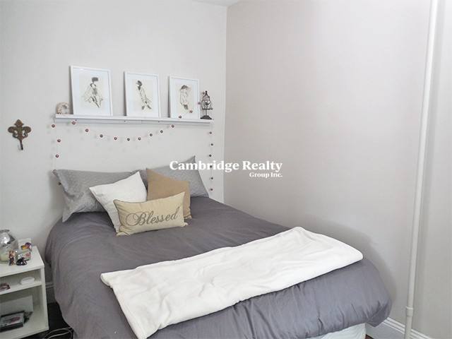 Apartment for rent at 114 Willow St #2T, Cambridge, MA 02141