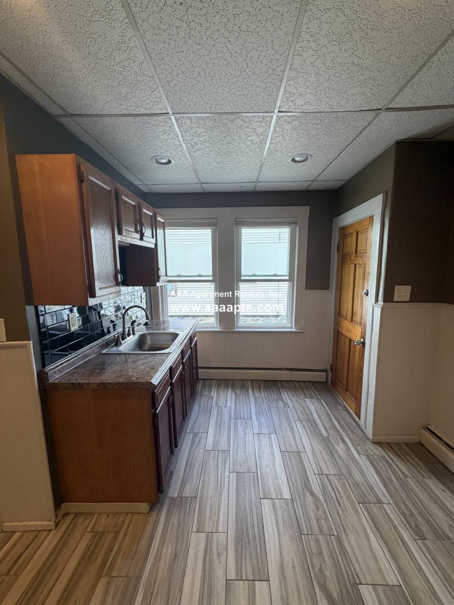 Apartment for rent at 333 Medford St #1L, Malden, MA 02148