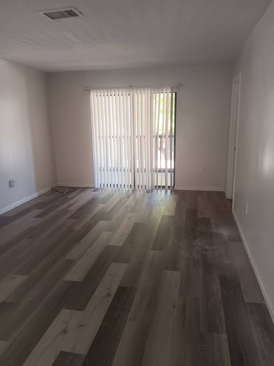 Apartment for rent at 2541 S Myrtle Ave, Sanford, FL 32773