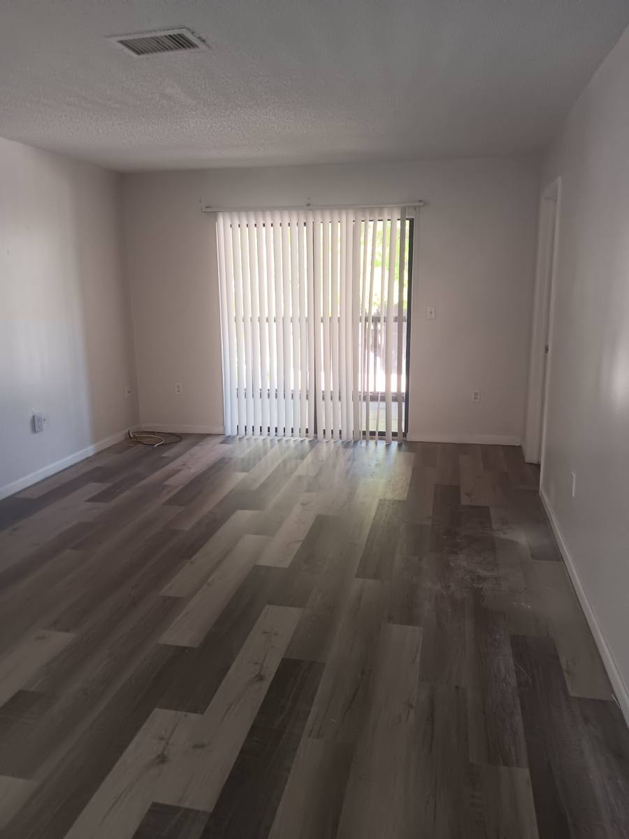 Apartment for rent at 2541 S Myrtle Ave, Sanford, FL 32773