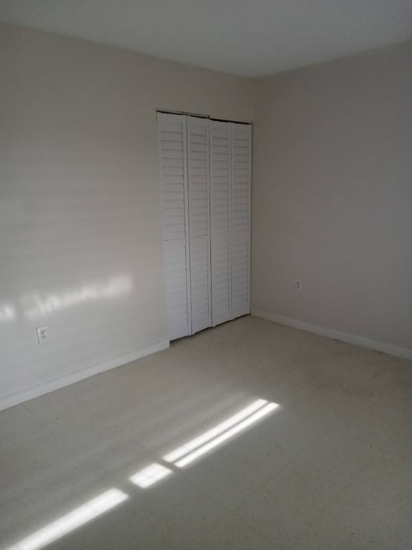 Apartment for rent at 2541 S Myrtle Ave, Sanford, FL 32773