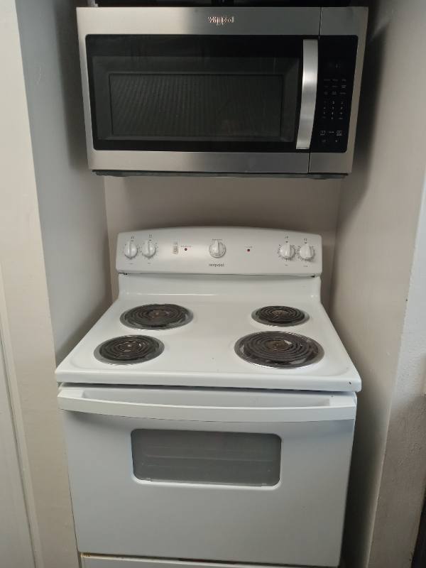 Apartment for rent at 2541 S Myrtle Ave, Sanford, FL 32773