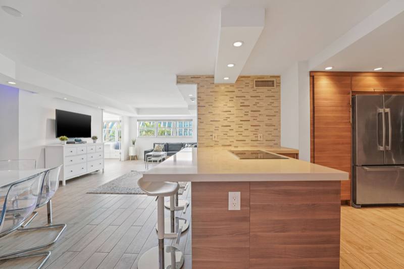 Apartment for rent at 1881 Washington Ave #5H, Miami Beach, FL 33139