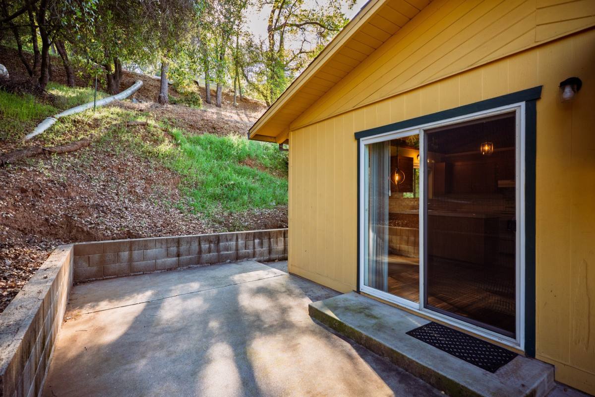 House for rent at 951 Shaws Flat Rd #B, Sonora, CA 95370