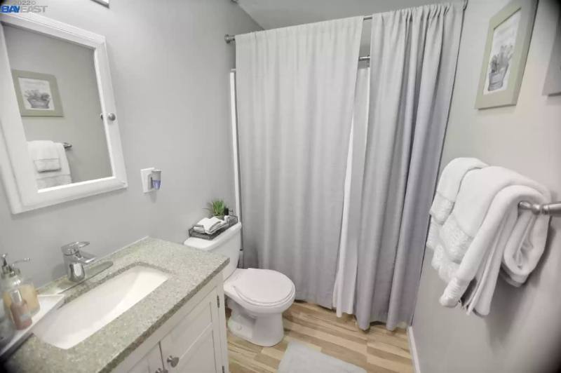 Apartment for rent at 22426 N 5th St, Castro Valley, CA 94546