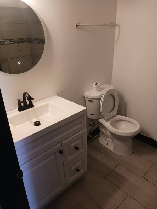 Apartment for rent at 2210 W Warren Blvd, Chicago, IL 60612