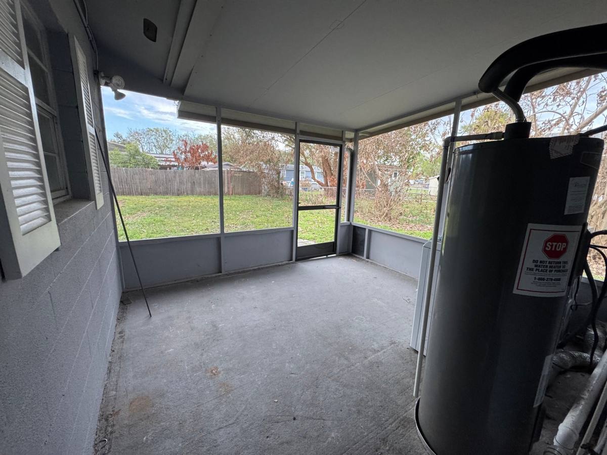 House for rent at 555 Cadillac Blvd, Kissimmee, FL 34741