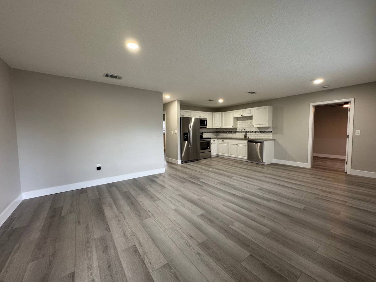 House for rent at 555 Cadillac Blvd, Kissimmee, FL 34741