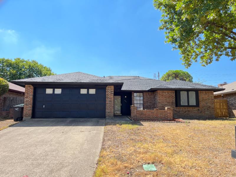 House for rent at 6417 Canyon Circle, Fort Worth, TX 76133