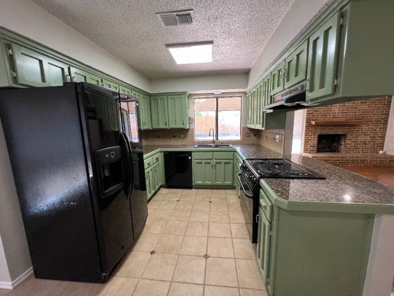 House for rent at 6417 Canyon Circle, Fort Worth, TX 76133