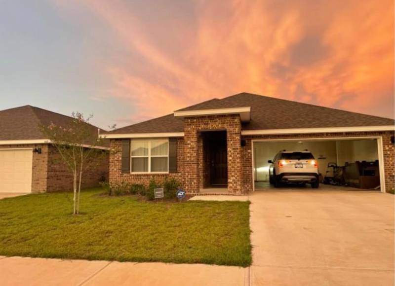 House for rent at 4611 Reveille Way, Crestview, FL 32539
