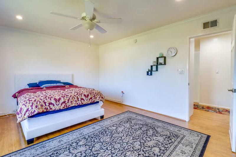 House for rent at 16332 Nordhoff St, North Hills, CA 91343