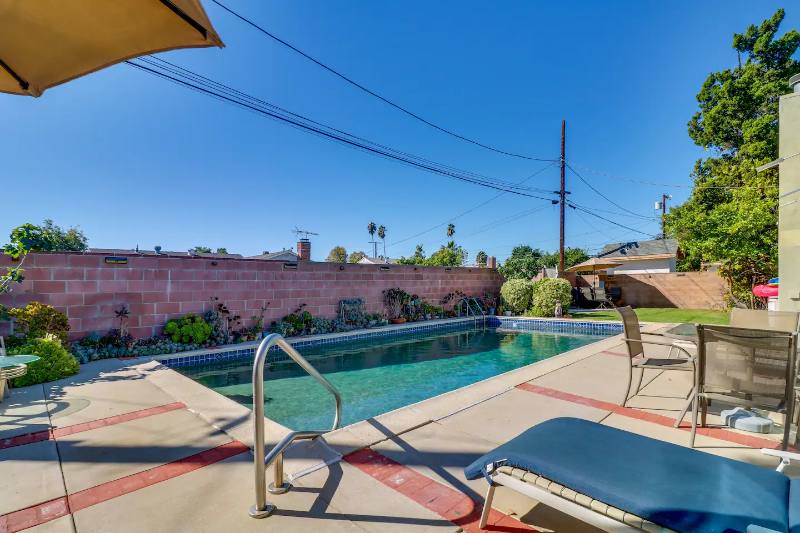House for rent at 16332 Nordhoff St, North Hills, CA 91343