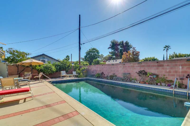 House for rent at 16332 Nordhoff St, North Hills, CA 91343