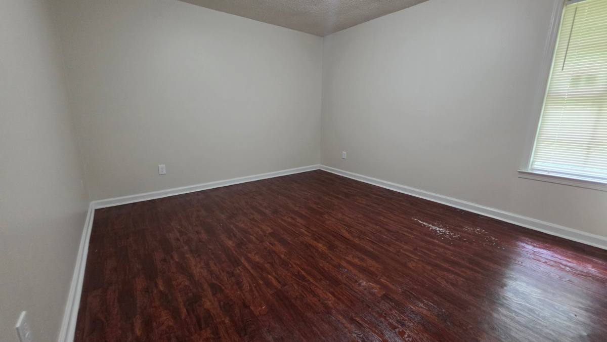 House for rent at 613 McWhirter Ave, Memphis, TN 38127