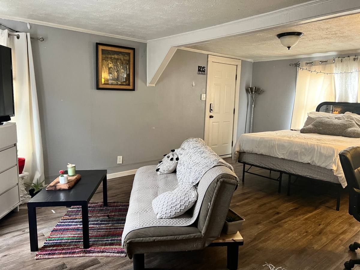 Apartment for rent at 616 W Lee #U, Kingsville, TX 78363