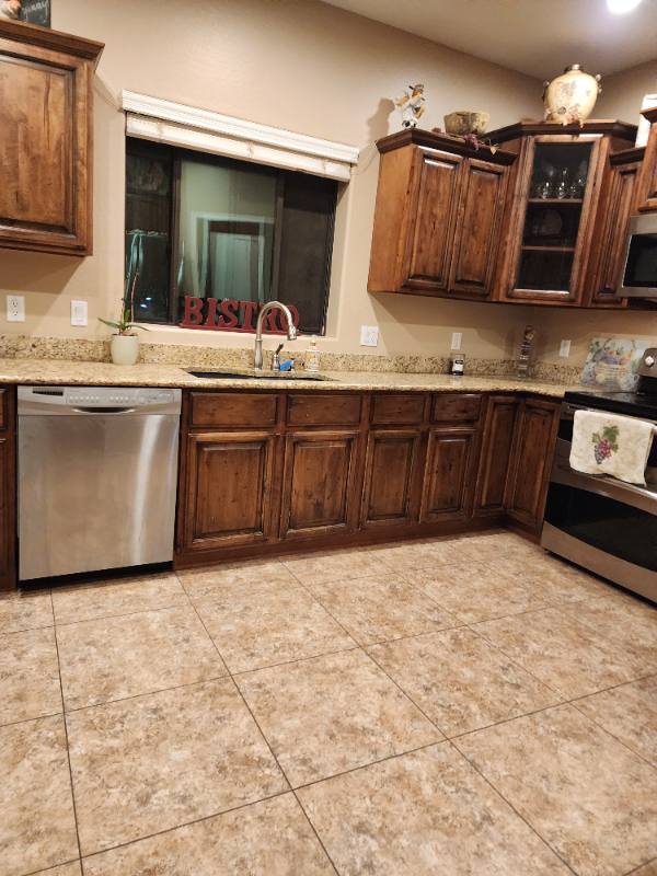 House for rent at 12616 N 39th St, Phoenix, AZ 85032