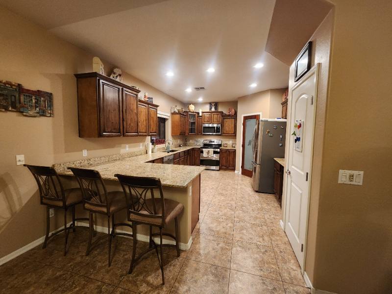 House for rent at 12616 N 39th St, Phoenix, AZ 85032