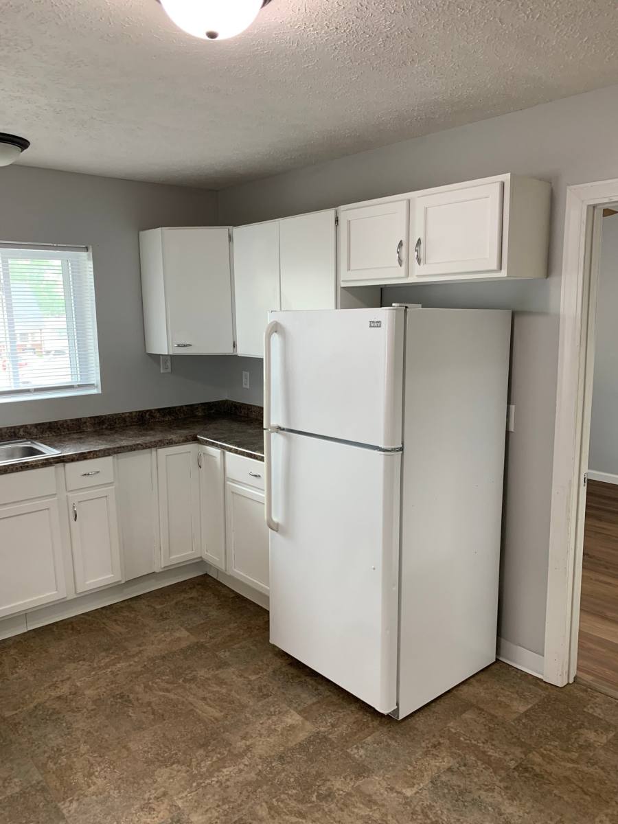 Apartment for rent at 112 S Virginia St #A, Rockville, IN 47872