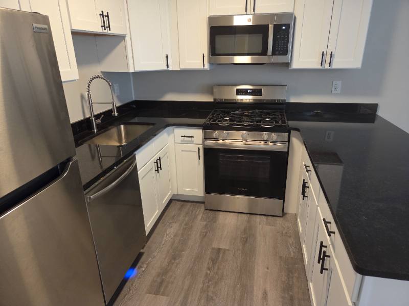 Apartment for rent at 34711 Jefferson Ave #5, Harrison Township, MI 48045