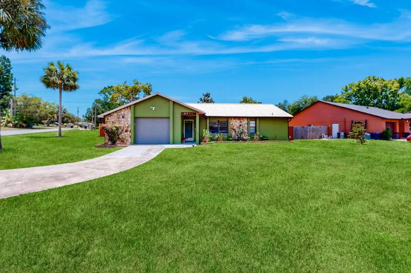 House for rent at 2311 S Rock Crusher Rd, Homosassa, FL 34448