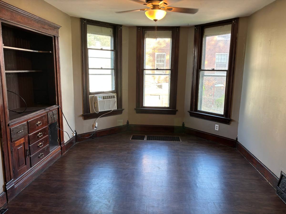 Apartment for rent at 600 N Main St #B, Edwardsville, IL 62025