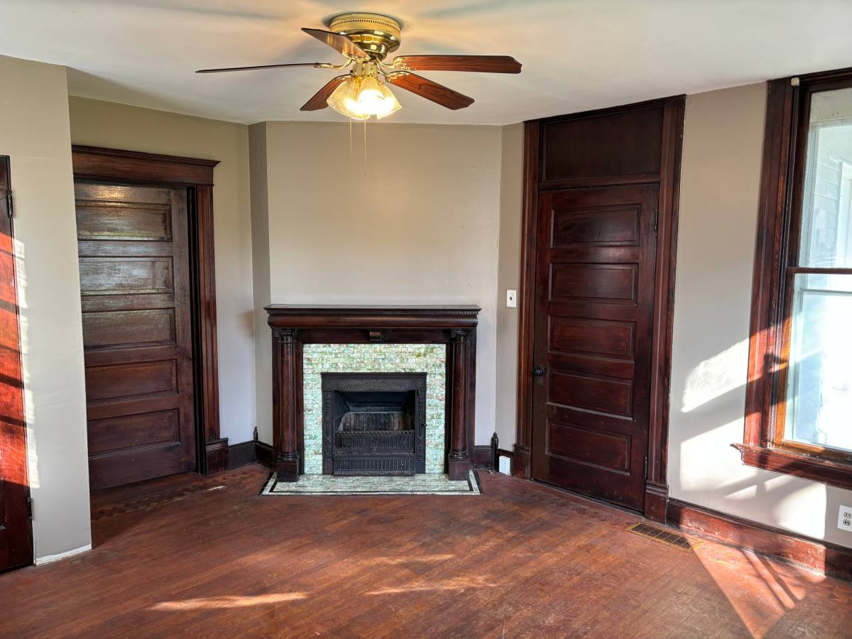 Apartment for rent at 600 N Main St #B, Edwardsville, IL 62025