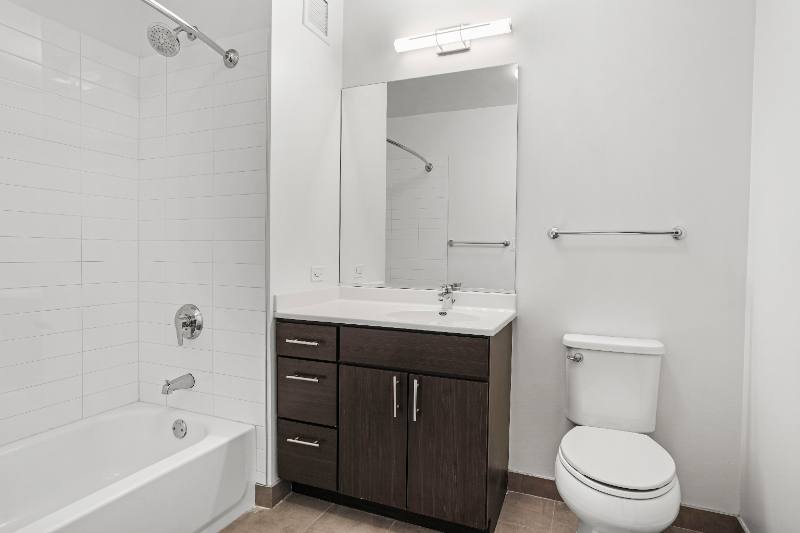 Apartment for rent at 176 W Superior St, Chicago, IL 60654