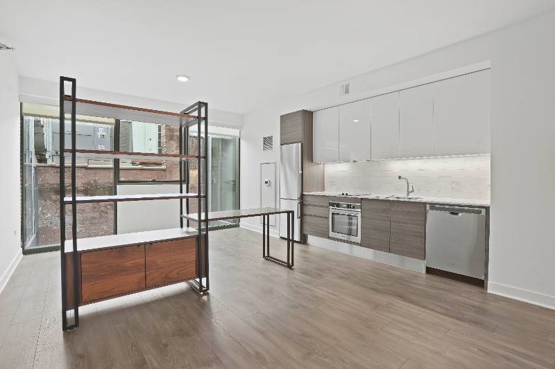 Apartment for rent at 199 W Hubbard St, Chicago, IL 60654
