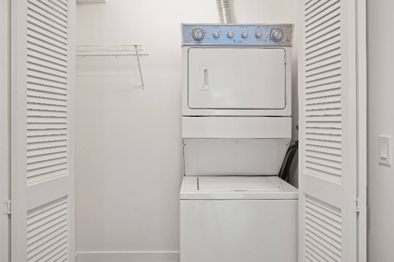 Apartment for rent at 199 W Hubbard St, Chicago, IL 60654