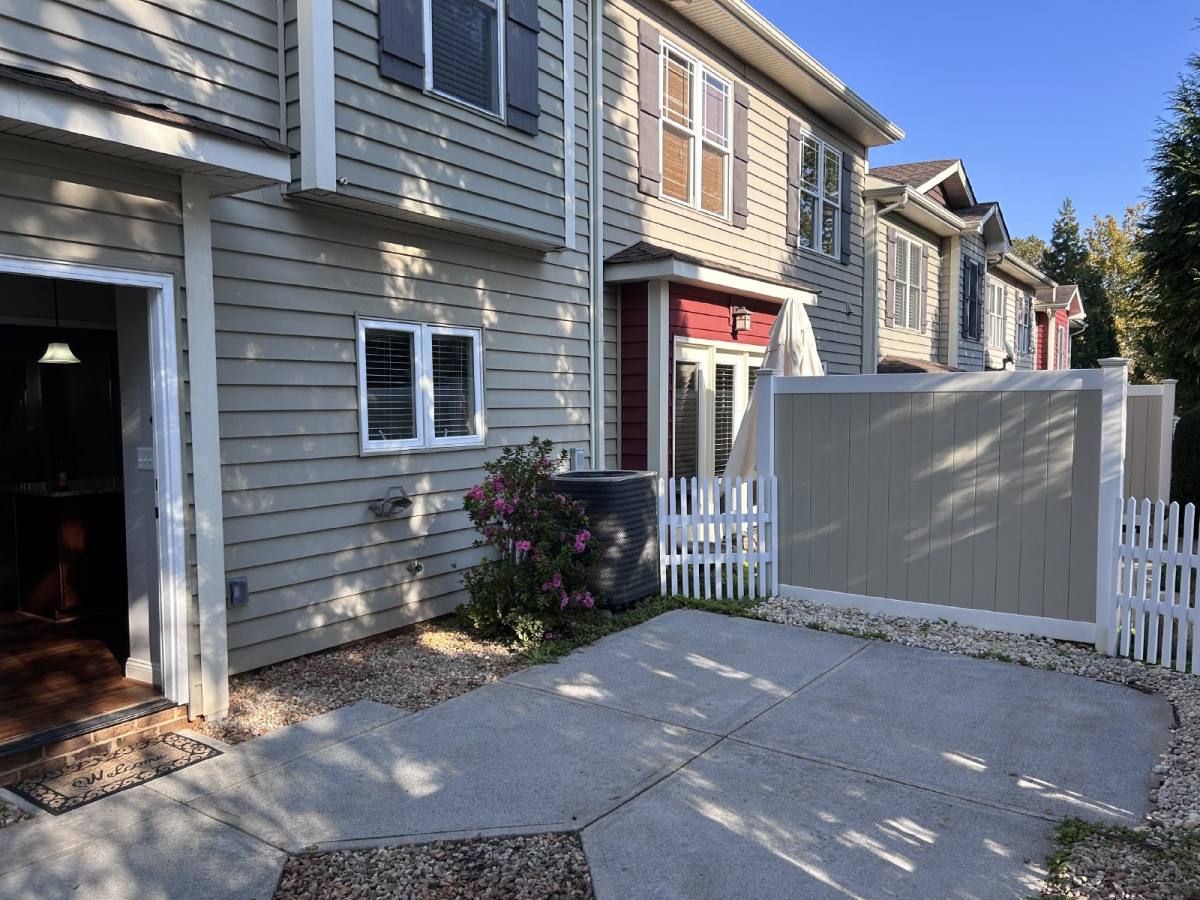 Townhouse for rent at 1040 Commonwealth Circle, Forest, VA 24551