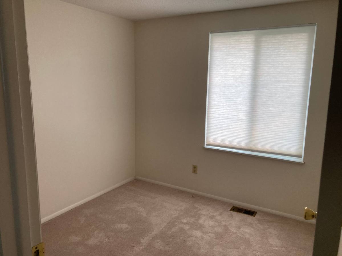 House for rent at 585 Meadowview Lane, Greenwood, IN 46142