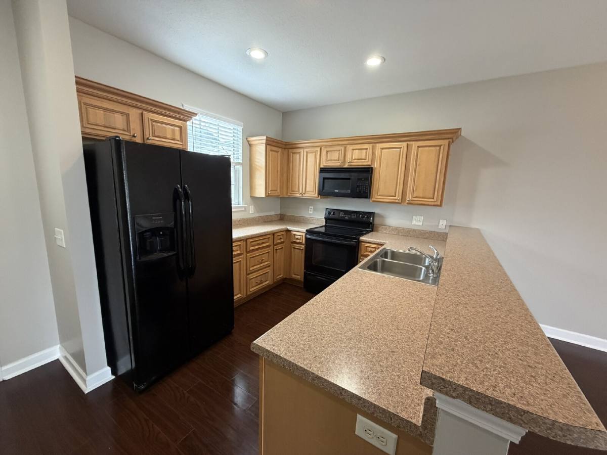 House for rent at 607 Atkinson Dr, Hinesville, GA 31313