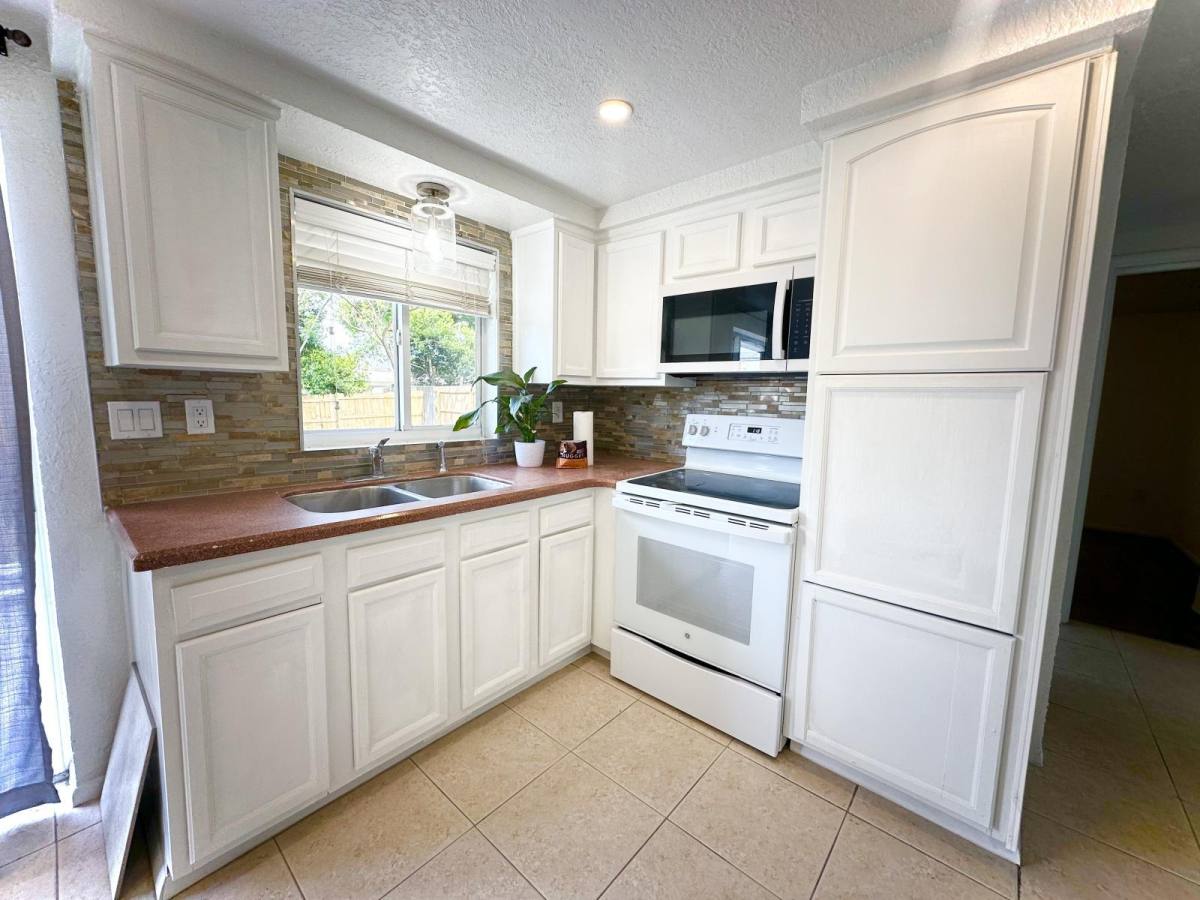 House for rent at 4525 Nimmer Dr, New Port Richey, FL 34652