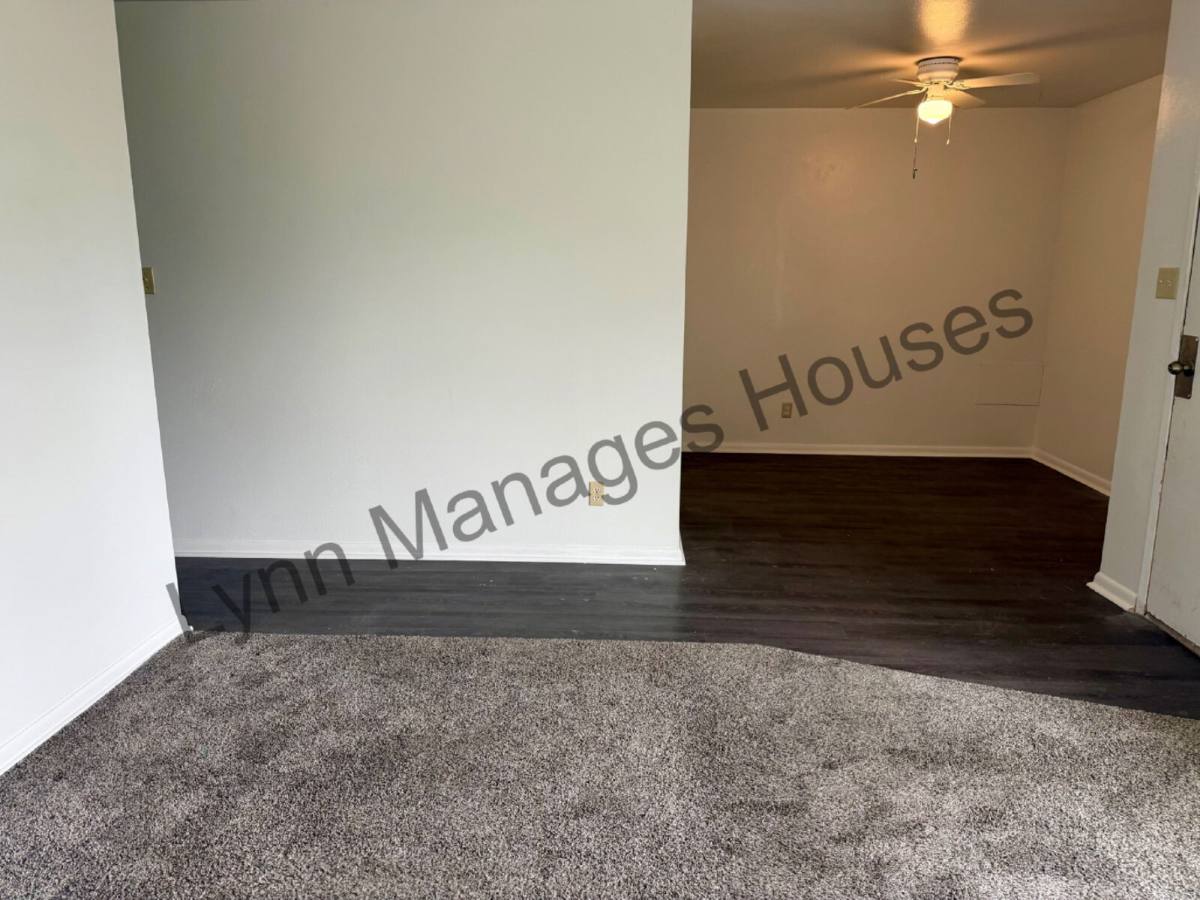 Townhouse for rent at 611 W 5th St, Cheyenne, WY 82007