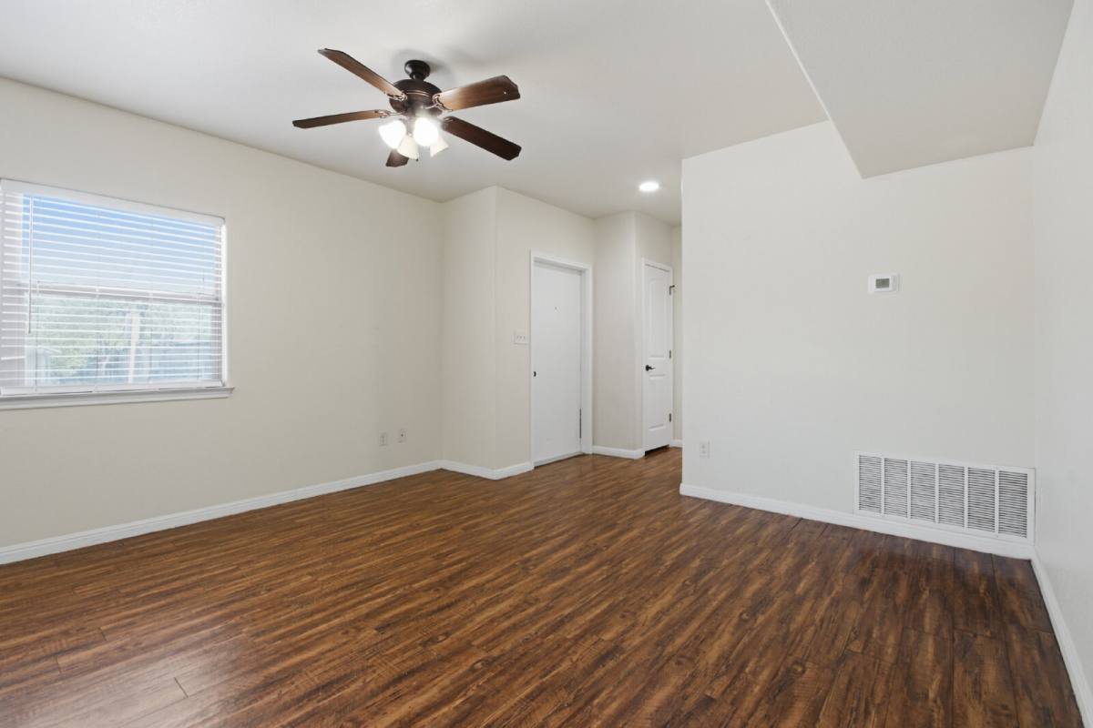 Apartment for rent at 302 W San Antonio St #101, San Marcos, TX 78666